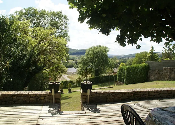 بيت للعطل In Near Lot River