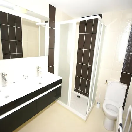 In Near Lot River Saint-Geniez-dʼOlt