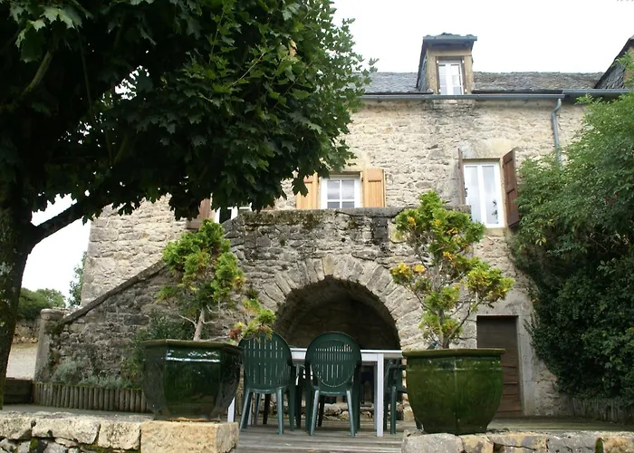 In Near Lot River Feriehus Saint-Geniez-dʼOlt